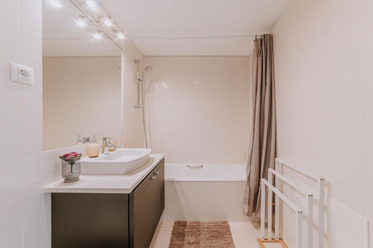 Appartement Cozy T2 With Ocean View à Funchal  Extérieur photo